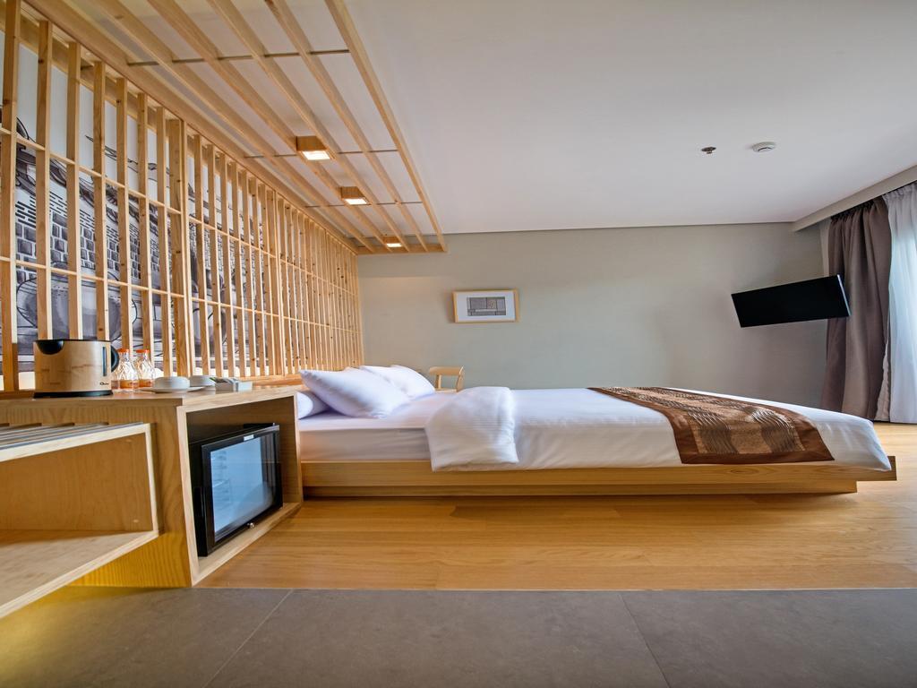 Tama Boutique Hotel Bandung Extérieur photo