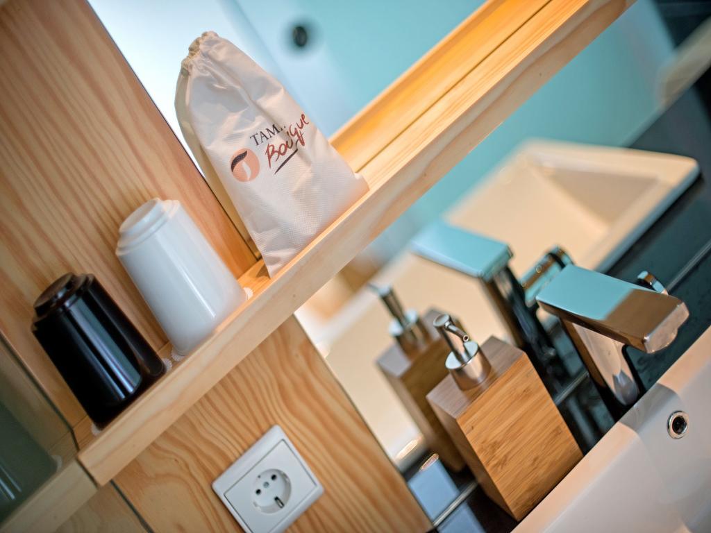 Tama Boutique Hotel Bandung Extérieur photo